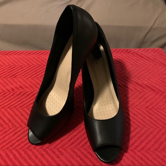 Clarks | Shoes | Clarks Adriel Phyliss 